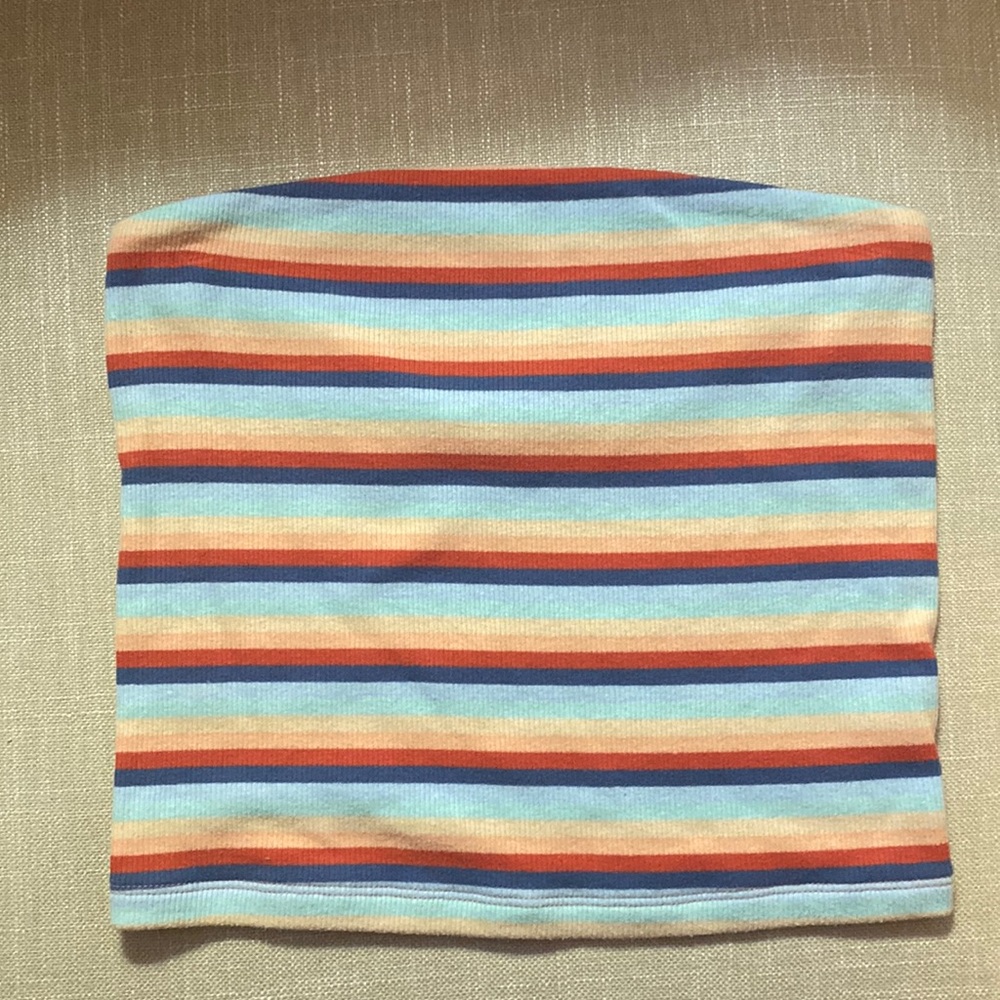 Women’s American Eagle striped strapless crop top. Size small.